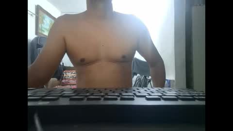 Snapshot of mrdongato01 chatting on 02/03/25, 03:09 Gato online show from 02/03/25, 03:09