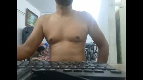 Snapshot of mrdongato01 chatting on 02/09/25, 10:43 Gato online show from 02/09/25, 10:43