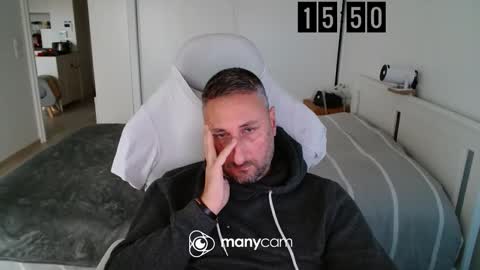 mrdr0o0o online show from 11/23/25, 02:50