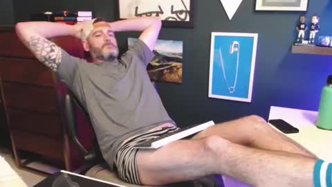 Snapshot of mrexhibits chatting on 02/09/25, 01:25 mrexhibits online show from 02/09/25, 01:25