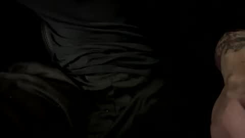 Snapshot of mrf388 chatting on 09/19/25, 04:14 IwantU2WatchME online show from 09/19/25, 04:14