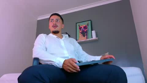 Mr Fox online show from 06/13/26, 07:23