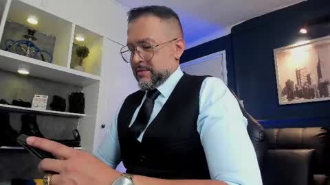 MrFrank. online show from 06/12/26, 03:00