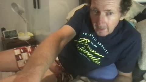 mrgray11xxx aussie online show from 12/22/25, 02:47
