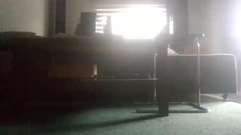 Snapshot of mrhandsomelovee chatting on 10/12/25, 08:57 Nikola online show from 10/12/25, 08:57