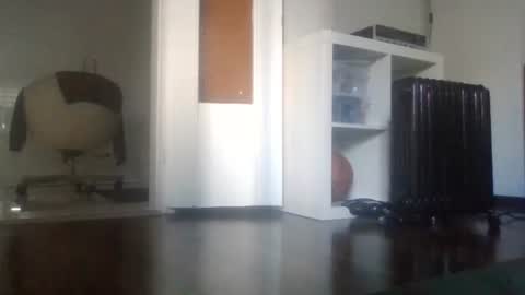 Snapshot of mrhandsomelovee chatting on 10/31/25, 09:10 Nikola online show from 10/31/25, 09:10