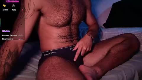 Juan online show from 06/23/26, 05:49