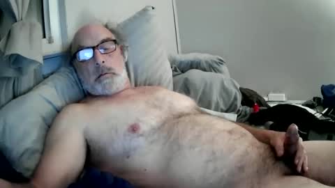 Snapshot of mrjames59 chatting on 01/04/25, 09:32 mrjames59 online show from 01/04/25, 09:32