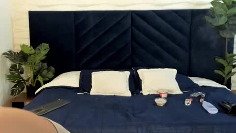 Snapshot of mrjustin_ chatting on 11/20/25, 09:14 mrjustin_ online show from 11/20/25, 09:14