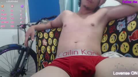 Snapshot of mrkingsaintx chatting on 06/07/26, 11:30 DEIVI online show from 06/07/26, 11:30