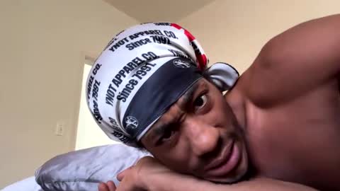 MR LONG N STRONG LIKES CASH online show from 09/12/25, 12:49