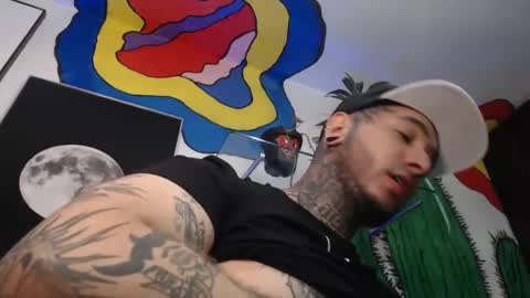Snapshot of mrmanny__ chatting on 02/16/25, 08:11 mrmanny__ online show from 02/16/25, 08:11