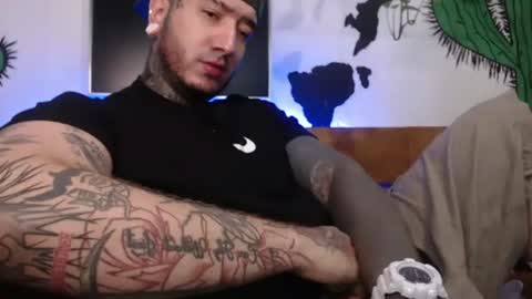 Snapshot of mrmanny__ chatting on 10/07/25, 05:26 mrmanny__ online show from 10/07/25, 05:26