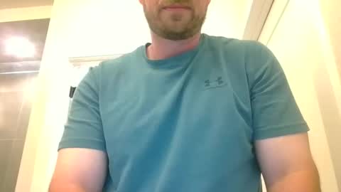 mrmeoggie online show from 09/09/25, 05:07