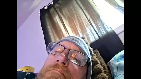 Snapshot of mrnmrsfucks4u chatting on 05/04/26, 10:17 mrnmrsfucks4u online show from 05/04/26, 10:17