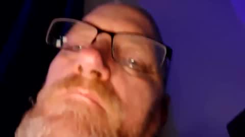 Snapshot of mrnmrsfucks4u chatting on 05/06/26, 12:41 mrnmrsfucks4u online show from 05/06/26, 12:41