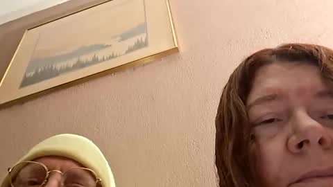 Snapshot of mrnmrsfucks4u2 chatting on 03/10/25, 07:21 Mrnmrsfucks4u2 online show from 03/10/25, 07:21