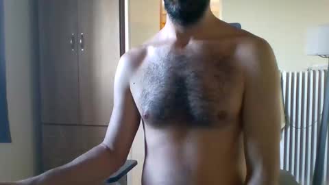 Snapshot of mrralph__90 chatting on 06/03/26, 04:23 Mrralph online show from 06/03/26, 04:23