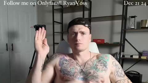 Snapshot of mrryanvoss chatting on 12/22/24, 01:34 Mr Ryan Voss online show from 12/22/24, 01:34