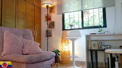 Snapshot of mrs_edha_ chatting on 06/25/26, 03:27 Edha online show from 06/25/26, 03:27