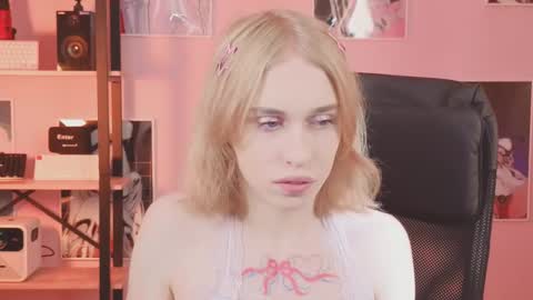 Barbie online show from 10/03/25, 06:32