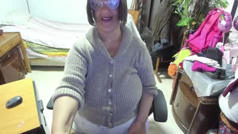 mrs_mommy online show from 03/08/25, 04:39