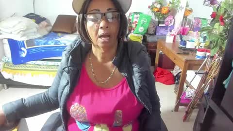 mrs_mommy online show from 09/27/25, 10:04