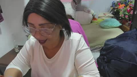 mrs_mommy online show from 04/07/26, 12:11
