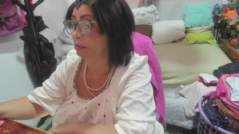 mrs_mommy online show from 04/25/26, 04:59