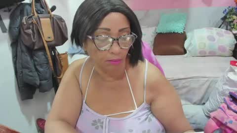 mrs_mommy online show from 06/03/26, 06:57