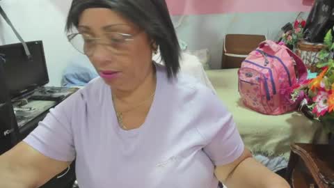 mrs_mommy online show from 07/19/26, 08:45