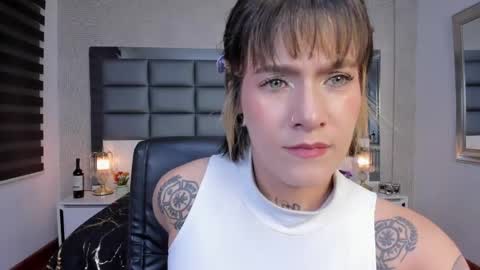 Snapshot of mrs_regina_clk chatting on 06/09/26, 03:07 Regina online show from 06/09/26, 03:07