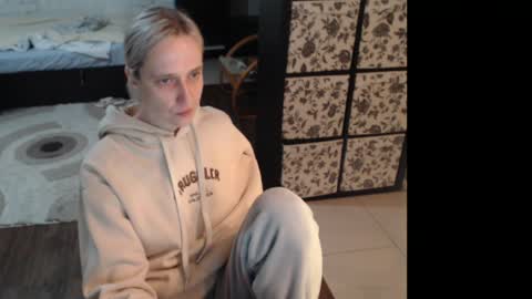 Sasha online show from 06/04/26, 06:14