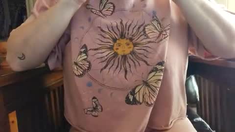 MrsLuna19 online show from 12/16/25, 04:34