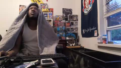 mrsoonicexrated online show from 10/09/25, 10:57