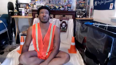 Snapshot of mrsoonicexrated chatting on 10/31/25, 03:24 mrsoonicexrated online show from 10/31/25, 03:24