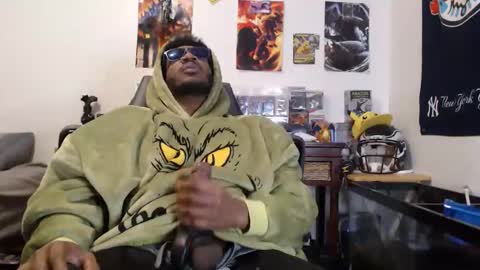 Snapshot of mrsoonicexrated chatting on 11/23/25, 05:07 mrsoonicexrated online show from 11/23/25, 05:07