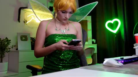 YOUR OWNER online show from 09/21/25, 03:13