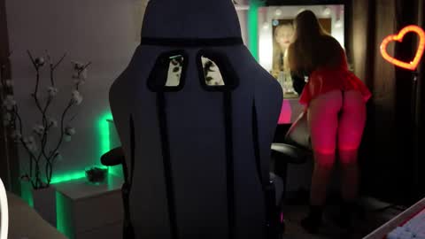 YOUR OWNER online show from 11/21/25, 07:45