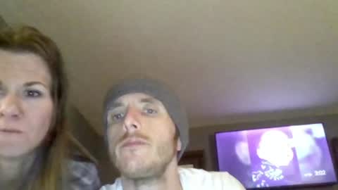 Snapshot of mrstleaper chatting on 02/22/25, 09:01 MrsTLeaper online show from 02/22/25, 09:01