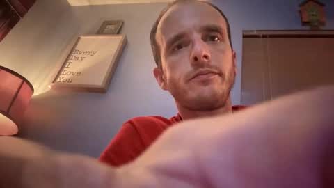 Snapshot of mrstleaper chatting on 11/15/25, 09:17 MrsTLeaper online show from 11/15/25, 09:17