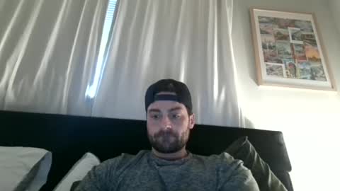 Snapshot of mrthickly818 chatting on 02/03/26, 01:16 mrthickly818 online show from 02/03/26, 01:16