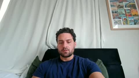 Snapshot of mrthickly818 chatting on 02/09/26, 02:10 mrthickly818 online show from 02/09/26, 02:10