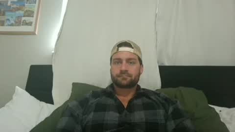 Snapshot of mrthickly818 chatting on 02/10/26, 02:10 mrthickly818 online show from 02/10/26, 02:10