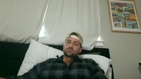 Snapshot of mrthickly818 chatting on 03/06/26, 06:26 mrthickly818 online show from 03/06/26, 06:26