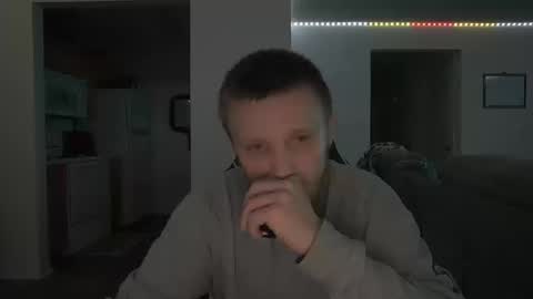 Snapshot of mrwonderboy03 chatting on 10/17/25, 04:48 mrwonderboy03 online show from 10/17/25, 04:48