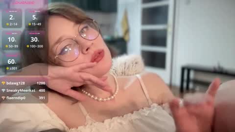 ms_christiana online show from 10/25/25, 05:37