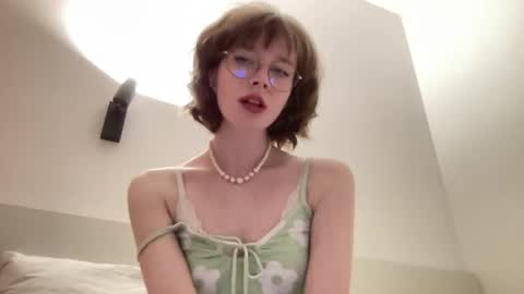 ms_christiana online show from 05/19/26, 09:10