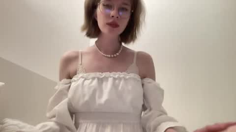 ms_christiana online show from 05/20/26, 07:09