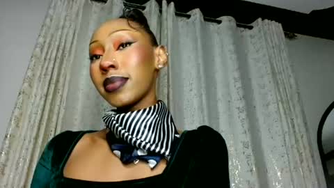 ms_crystal online show from 06/18/26, 04:22